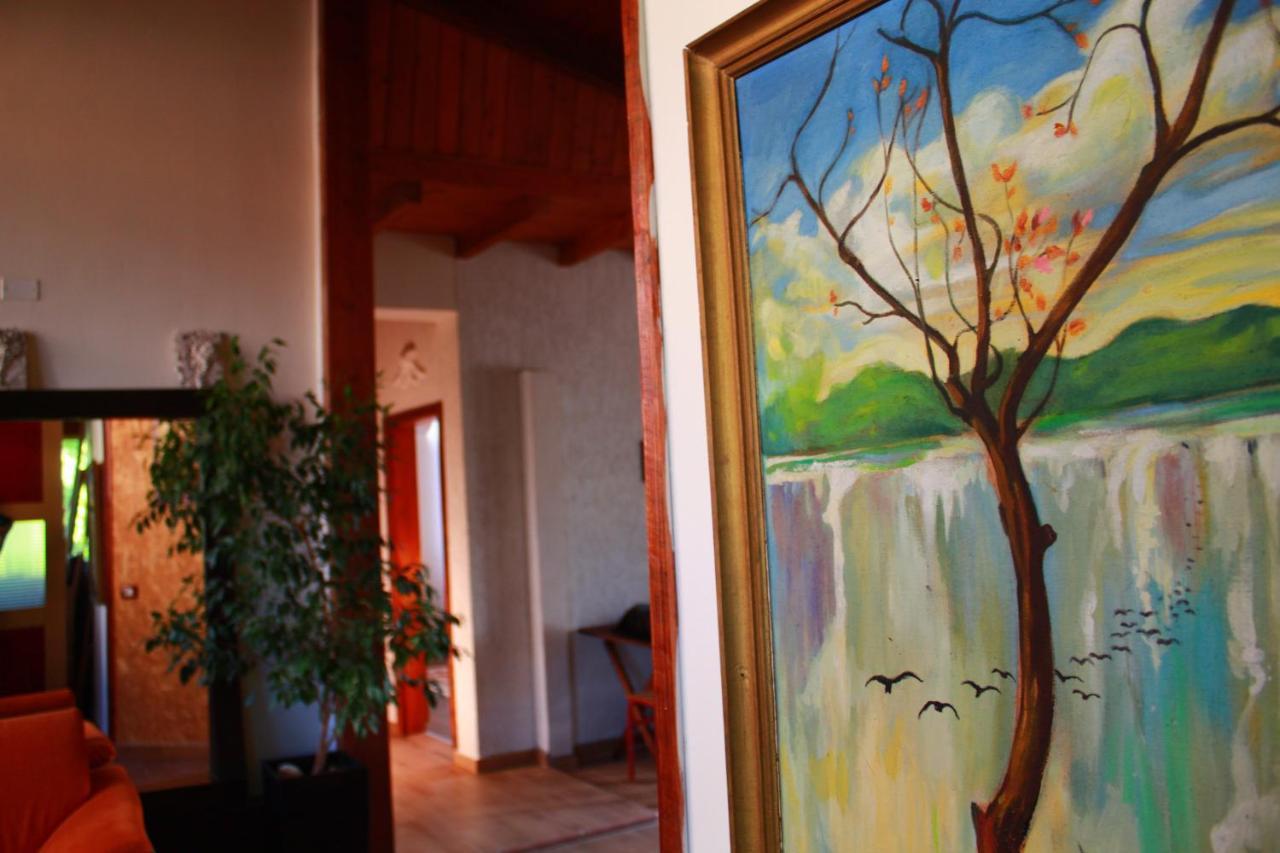 2 Kitarat Bb Bed & Breakfast Vlore Exterior photo